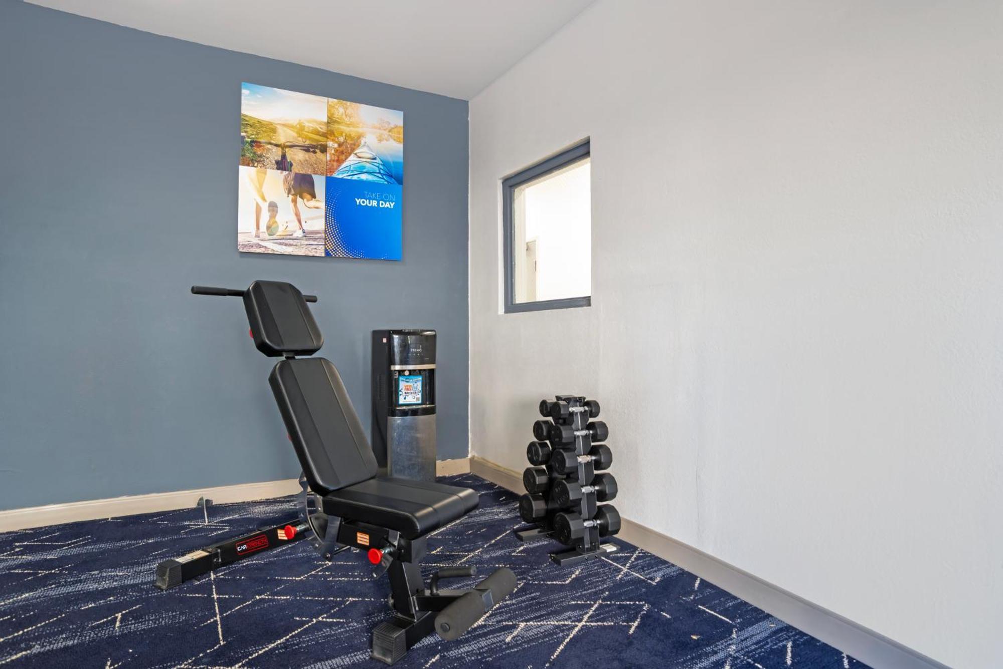 Comfort Inn & Suites Crystal Inn Sportsplex Ґалфпорт Екстер'єр фото