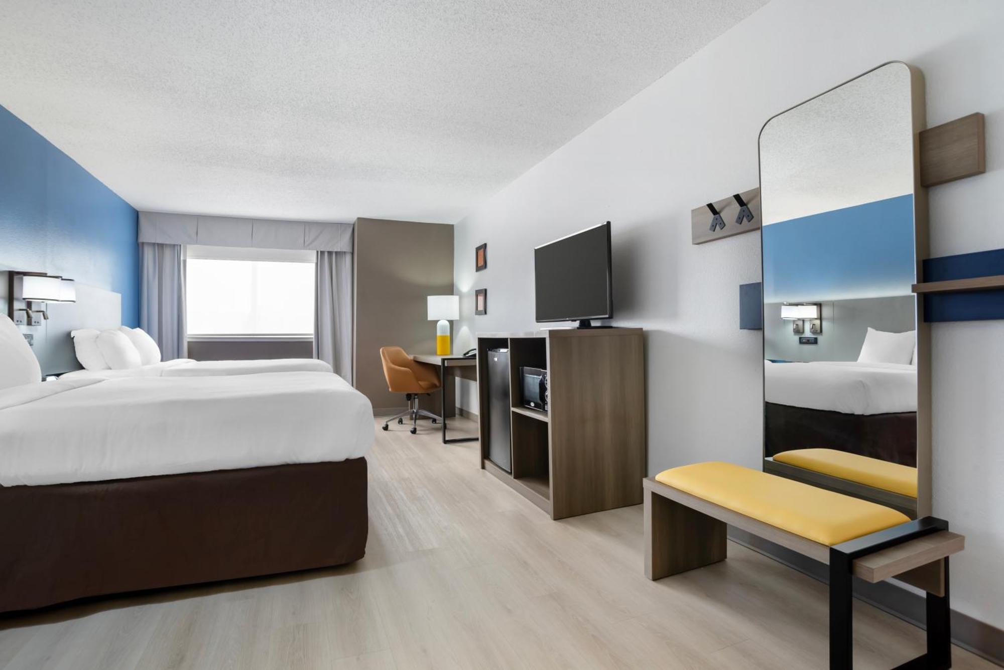 Comfort Inn & Suites Crystal Inn Sportsplex Ґалфпорт Екстер'єр фото